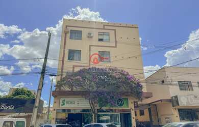 Imagem: O apartamento possui 3 Dormitórios, 2 Banheiros, 1 Vaga na