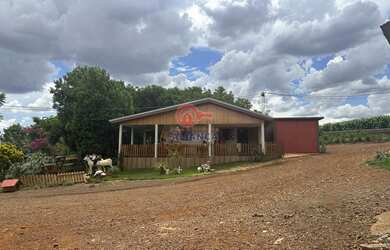 Imagem: A chácara possui 20000m² de Área e está localizado em Zona