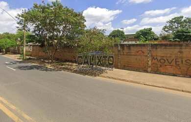 Imagem: O terreno possui 1595m² de Área e está localizado em Santa