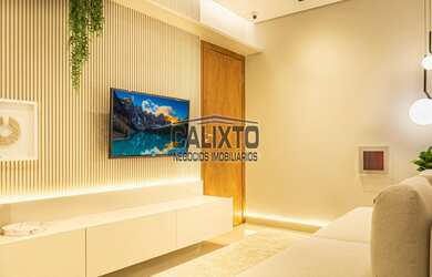 Imagem: O apartamento possui 2 Dormitórios, 1 Suíte, 1 Banheiro, 1