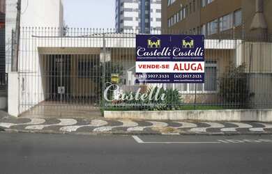 Imagem: A casa possui 2 Dormitórios, 1 Suíte, 3 Banheiros, 2 Vagas