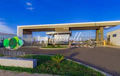 Imagem: O terreno possui 260m² de Área e está localizado em Uvaranas