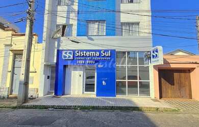 Imagem: O apartamento possui 2 Dormitórios, 1 Banheiro, 33m² de Área