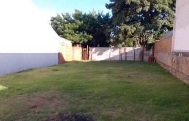 Imagem: O terreno possui 342m² de Área e está localizado em Jardim