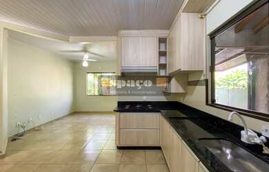 Imagem 3: Casa a venda no Bairro Itaipu na cidade de Medianeira PR