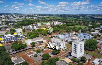 Imagem: O terreno possui 476m² de Área e está localizado em Parque