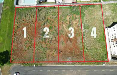 Imagem: O terreno possui 1000m² de Área e está localizado em Bonsucesso