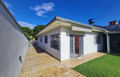 Imagem 5: Casa com 3 Quartos sendo 1 suíte no Loteamento Bourbon em Foz do Iguaçu - PR