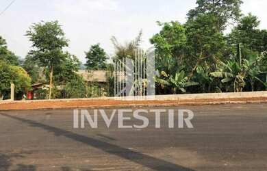 Imagem: O terreno possui 484m² de Área e está localizado em Bairro