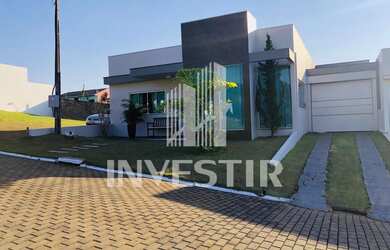 Imagem: A casa possui 1 Dormitório, 1 Suíte, 2 Banheiros, 2 Vagas