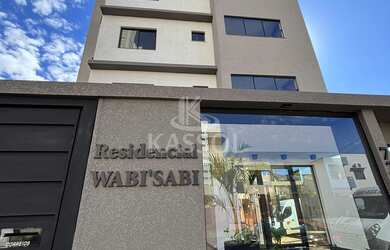 Imagem: O apartamento possui 1 Dormitório, 1 Suíte, 2 Banheiros, 1