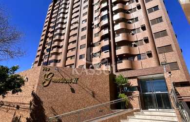 Imagem: O apartamento possui 2 Dormitórios, 1 Suíte, 3 Banheiros