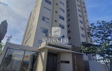 Imagem: O apartamento possui 2 Dormitórios, 1 Suíte, 1 Banheiro, 1