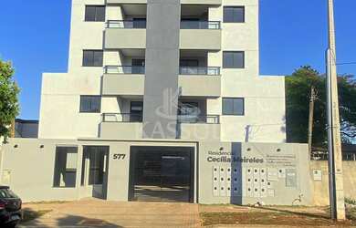 Imagem: O apartamento possui 1 Dormitório, 1 Suíte, 2 Banheiros, 1