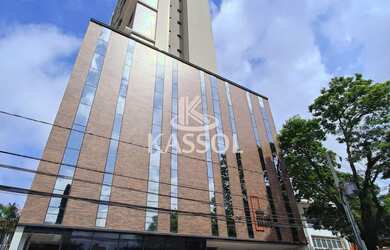 Imagem: O apartamento possui 1 Dormitório, 1 Banheiro, 1 Vaga na garagem