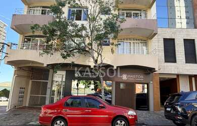 Imagem: O apartamento possui 2 Dormitórios, 1 Suíte, 2 Banheiros