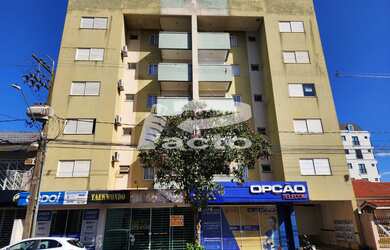 Imagem: O apartamento possui 2 Dormitórios, 1 Suíte, 1 Banheiro, 2