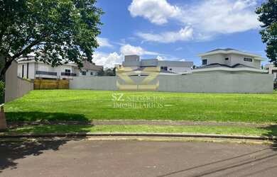 Imagem: O terreno à venda possui 917m² de Área e está localizado