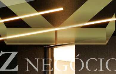 Imagem: A casa em condomínio possui 3 Dormitórios, 3 Suítes, 5 Vagas