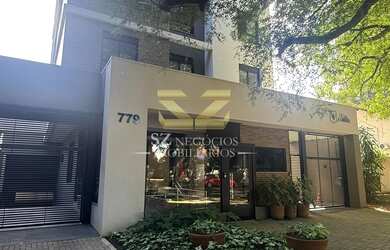 Imagem: O apartamento possui 2 Dormitórios, 1 Suíte, 1 Banheiro, 2