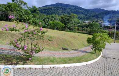 Imagem: O terreno à venda possui 250m² de Área e Imóvel novo e está