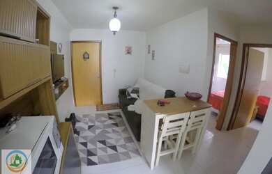 Imagem: O apartamento possui 2 Dormitórios, 1 Banheiro, 1 Vaga na garagem