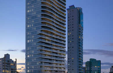 Imagem: O apartamento e possui 4 Dormitórios, 4 Suítes, 6 Banheiros