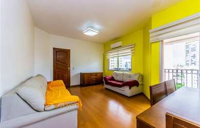 Imagem: O apartamento possui 3 Dormitórios, 1 Banheiro, 73m² de Área