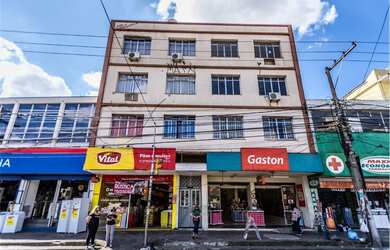 Imagem: O apartamento possui 3 Dormitórios, 1 Suíte, 2 Banheiros e