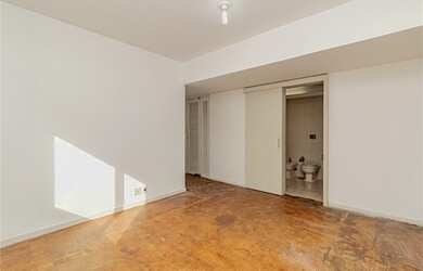 Imagem 12: Apartamento à venda no bairro Moinhos de Vento - Porto Alegre/RS