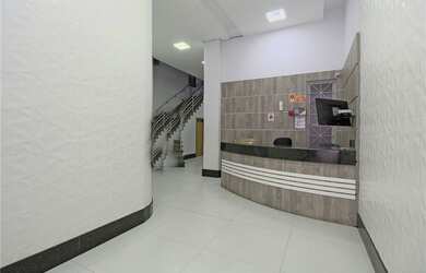 Imagem: A sala comercial possui 32m² de Área Privada e está localizado