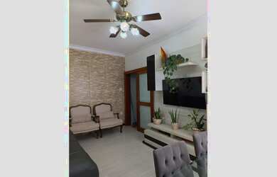 Imagem: O apartamento possui 2 Dormitórios, 1 Suíte, 2 Banheiros