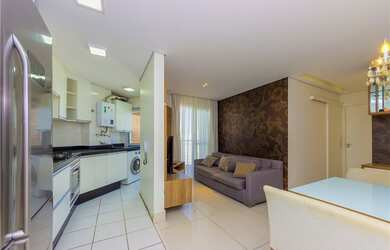 Imagem: O apartamento possui 2 Dormitórios, 2 Banheiros, 1 Vaga na