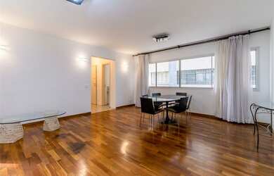 Imagem: O apartamento possui 3 Dormitórios, 1 Suíte, 5 Banheiros