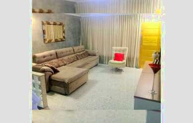 Imagem: A casa possui 3 Dormitórios, 1 Suíte, 4 Banheiros, 4 Vagas