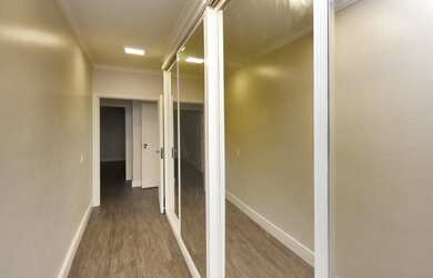 Imagem 13: Apartamento Padrão, 4 dormitórios na Rua Professor Hilário Veiga De...