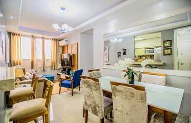 Imagem: O apartamento possui 3 Dormitórios, 1 Suíte, 2 Banheiros