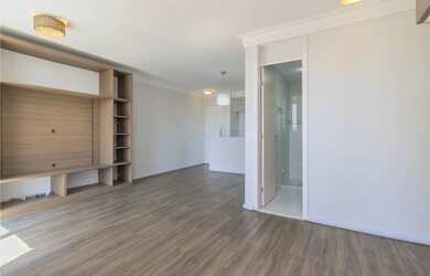 Imagem: O apartamento possui 2 Dormitórios, 1 Suíte, 3 Banheiros