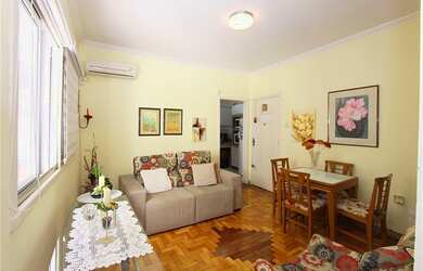 Imagem: O apartamento possui 2 Dormitórios, 1 Banheiro e 69m² de Área