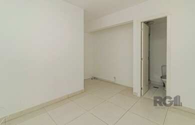 Imagem 15: Apartamento à venda no bairro Vila Ipiranga - Porto Alegre/RS