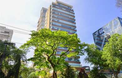 Imagem: O apartamento possui 3 Dormitórios, 3 Suítes, 5 Banheiros