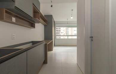 Imagem 2: 1 dormitório, 1 banheiros, 1 vaga na garagem, 27M² de Área Construída