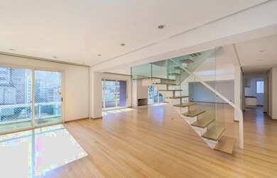 Imagem: O apartamento na cobertura possui 3 Dormitórios, 3 Suítes