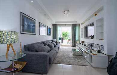 Imagem: A casa possui 3 Dormitórios, 1 Suíte, 3 Banheiros, 3 Vagas