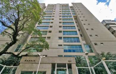 Imagem: O apartamento possui 3 Dormitórios, 1 Suíte, 4 Banheiros