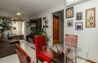 Imagem 4: Apartamento mobiliado 2 dormitórios com 1 vaga de garagem à venda no bairro Partenon em Po