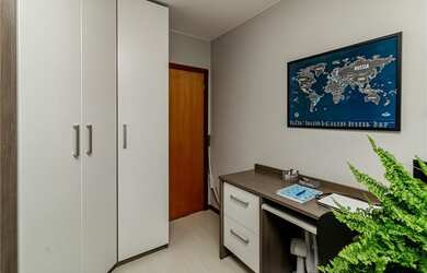 Imagem 7: Apartamento mobiliado 2 dormitórios com 1 vaga de garagem à venda no bairro Partenon em Po