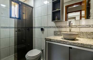 Imagem 11: Apartamento mobiliado 2 dormitórios com 1 vaga de garagem à venda no bairro Partenon em Po