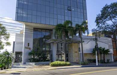 Imagem: A sala comercial possui 28m² de Área Privada e está localizado