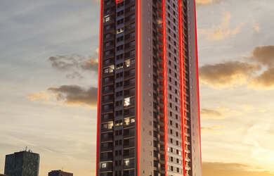 Imagem: O apartamento possui 3 Dormitórios, 3 Suítes, 4 Banheiros